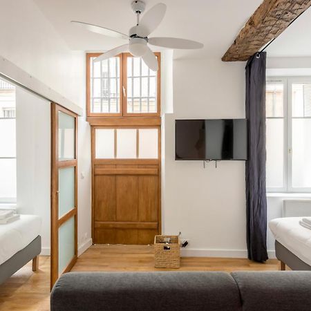 Suite Du Lion/Ac Historic Flat, Marais, 4-5 Guests Paris Exterior photo